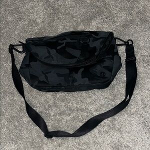 Black Lululemon All Night Festival Bag Camo Lululemon Athletica